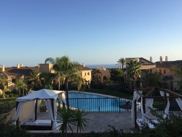 Señorio de cifuentes  Benahavis  – Penthouse & Apts for sale