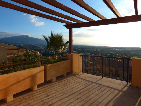 Señorio de cifuentes  Benahavis  – Penthouse & Apts for sale