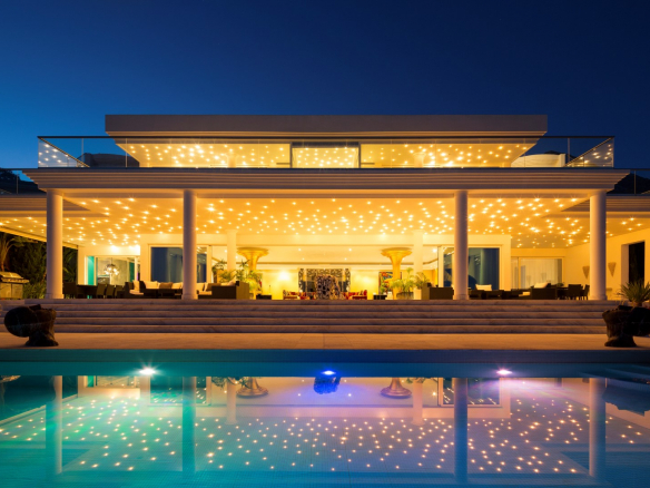 Marbella Hillside – 7 bed Mansion for rent