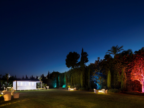 Marbella Hillside – 7 bed Mansion for rent