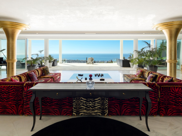 Marbella Hillside – 7 bed Mansion for rent