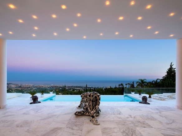 Marbella Hillside – 7 bed Mansion for rent