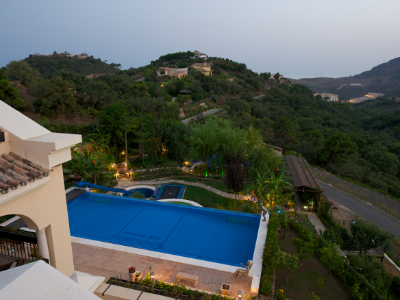 La Zagaleta 10 bedroom Mansion with Roof top pool
