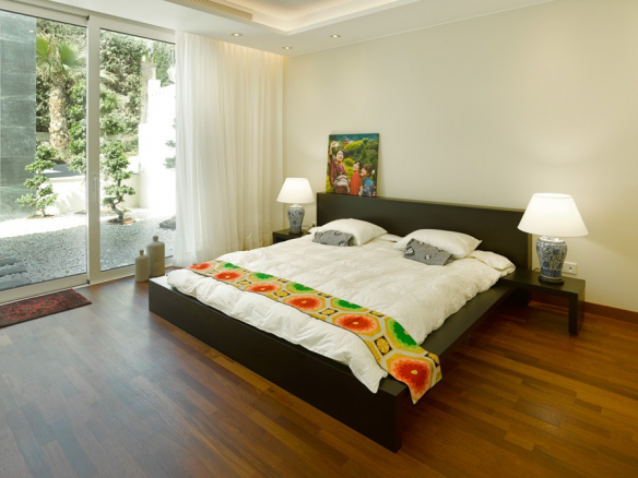 Nueva Andalucia – Contemporary villa – Panoramic views
