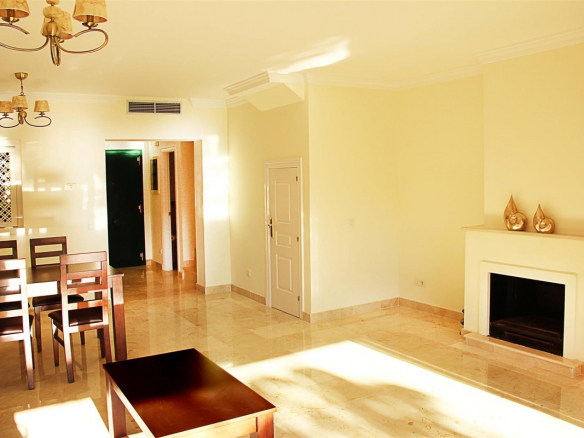 Benahavis – 3B townhouse – Tropical garden -Huge pool