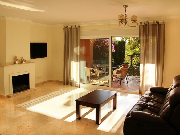 Benahavis – 3B townhouse – Tropical garden -Huge pool