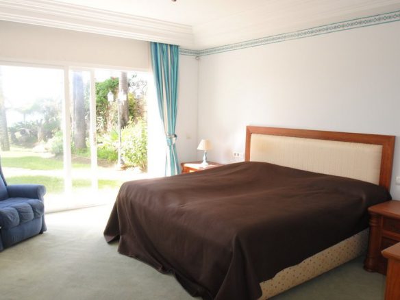 Golden mile Marbella.Build a beachfront Hotel.