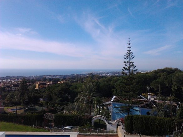 Modern Houses with sea view for sale Marbella Hillside.Gated community
