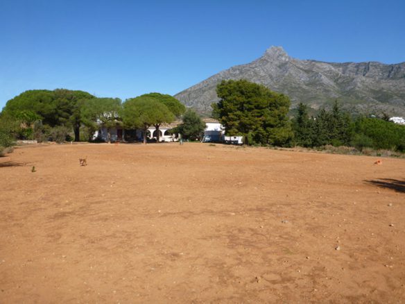 Golden mile (Marbella)- Building plot with Sea views