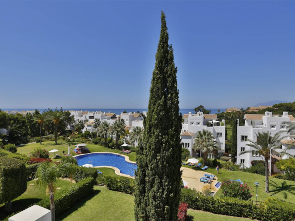 Los Monteros Palm beach apartments and penthouses for sale