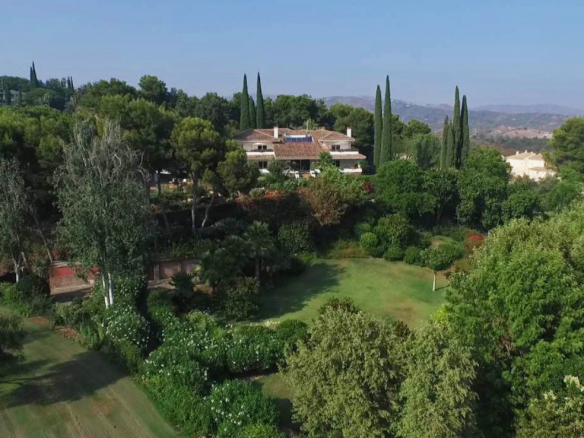 Marbella East – Villa with sea views.