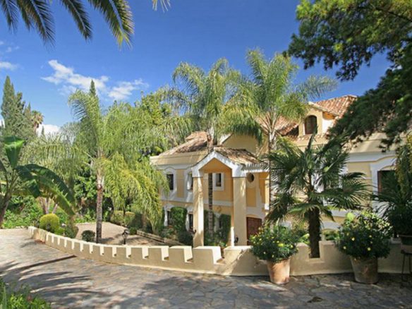 Benahavis – 11B  Mansion  – 1st line Golf – For Rent
