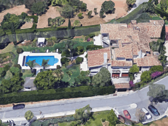 🏡 For Sale: Marbella Hillside Mansion with Sea Views & Gated Community 🌊🏞️
