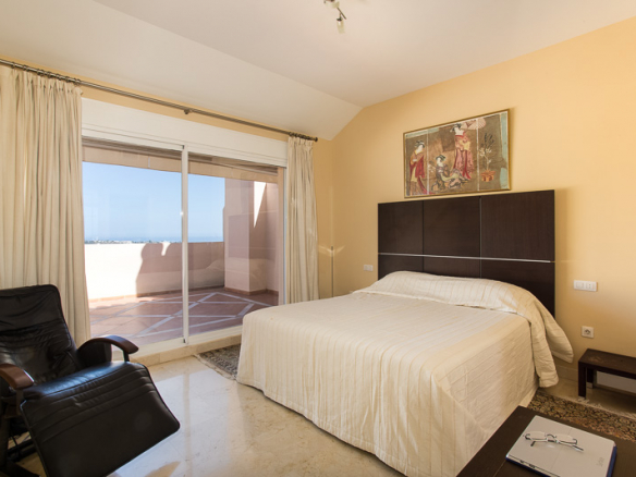 Nueva Andalucia Luxury hilltop apartments and penthouses