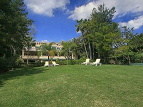 Benahavis – 11B  Mansion  – 1st line Golf – For Rent