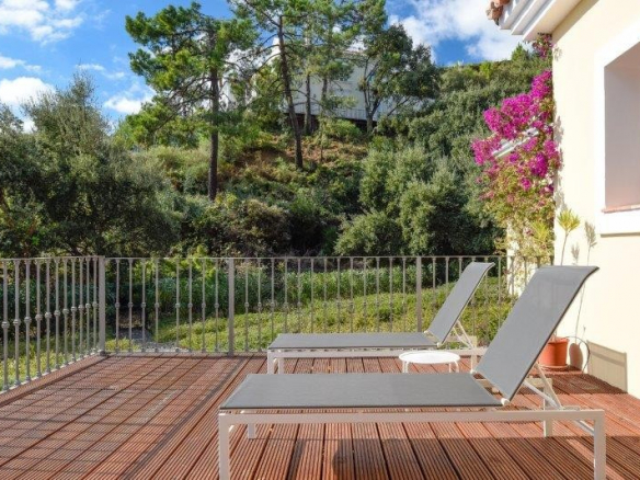 Monte Mayor – Bargain villa with Sea views Gated community