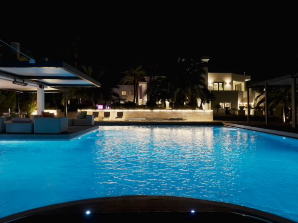 OFF MARKET Nueva Andalucia – Mansion -Tennis -Spa