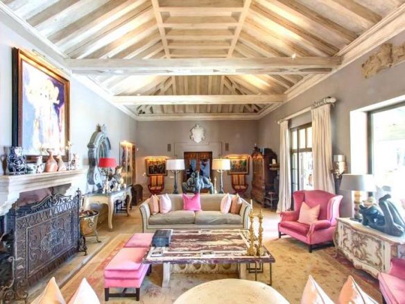 Marbella – Beachfront Mansion  for Sale & Rent