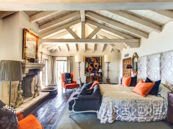 Marbella – Beachfront Mansion  for Sale & Rent