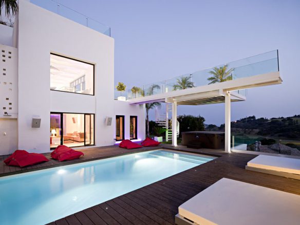 Reduced – Benahavis – Modern villa – Sea & Golf Views