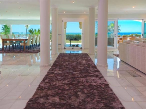 Marbella East – Beachfront  Mansion for sale