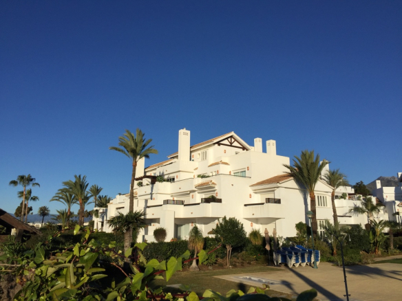 Los Monteros Palm beach apartments and penthouses for sale