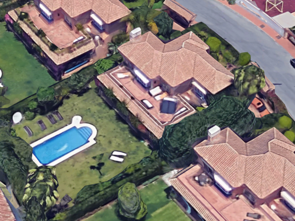 Nueva Andalucia – 4B villa – Lift