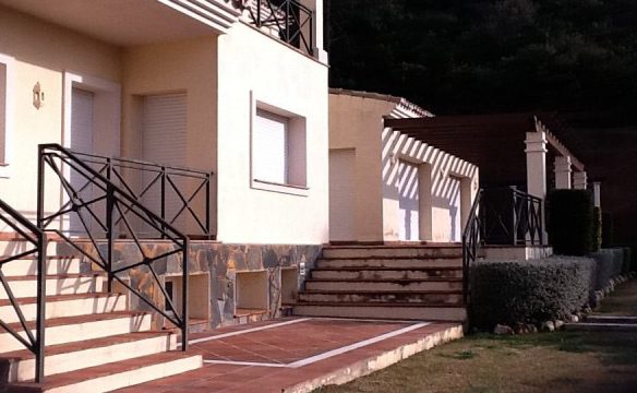 REDUCED Near Puerto Banus.Villa 10.000m2 plot great views