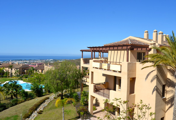 Señorio de cifuentes  Benahavis  – Penthouse & Apts for sale