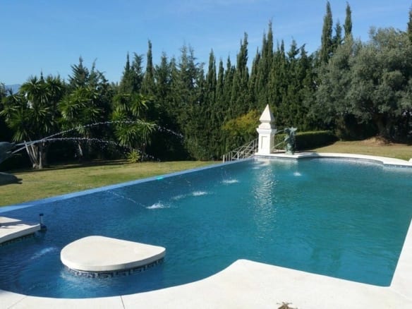 Reduced – Sierra Blanca 7bed villa with Sea views