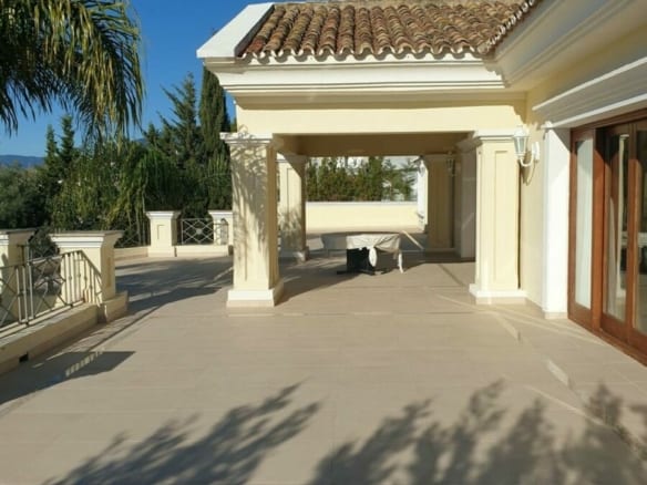 Reduced – Sierra Blanca 7bed villa with Sea views