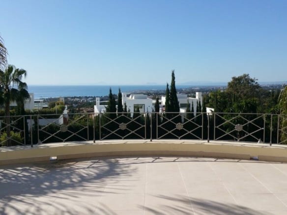Reduced – Sierra Blanca 7bed villa with Sea views
