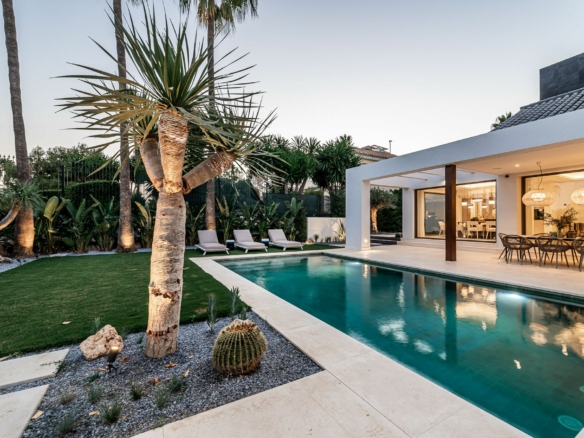Sierra Blanca – Modern design villa – Key ready