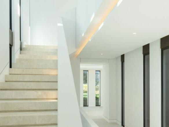 SOLD – Benahavis –  New Modern Quality Villas – Gated