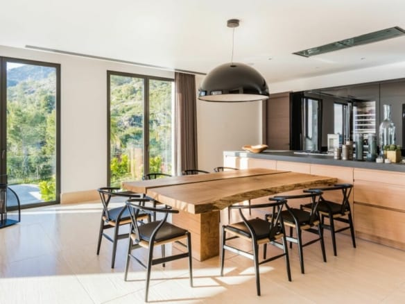 🌅 Camojan Luxury Mansion with Spectacular Sea Views 🏰