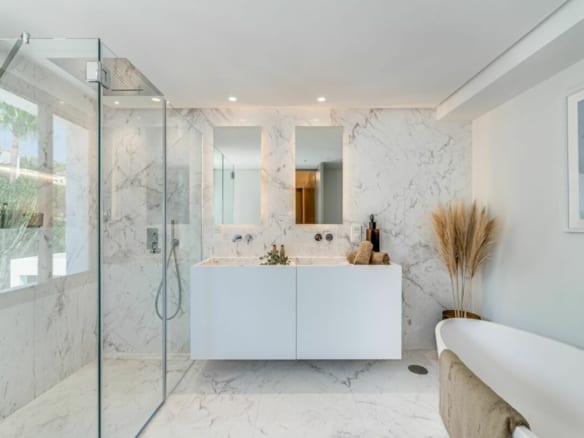 Sierra Blanca – Modern design villa – Key ready