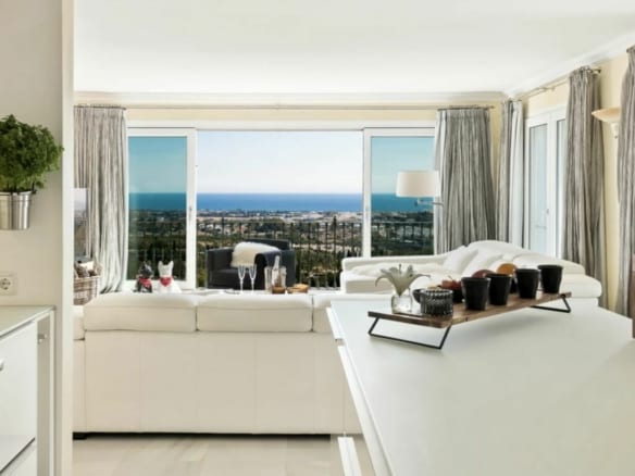 Benahavis – Luxury 5B Penthouse – Panoramic Views