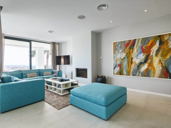 Benahavis – Contemporary Modern quality Villa for sale