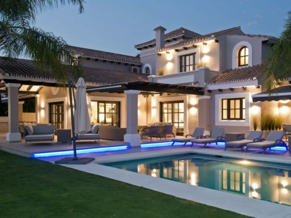 Nueva Andalucia – 6 bed  Luxury Villa for Rent