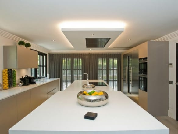 Nueva Andalucia – 6 bed  Luxury Villa for Rent