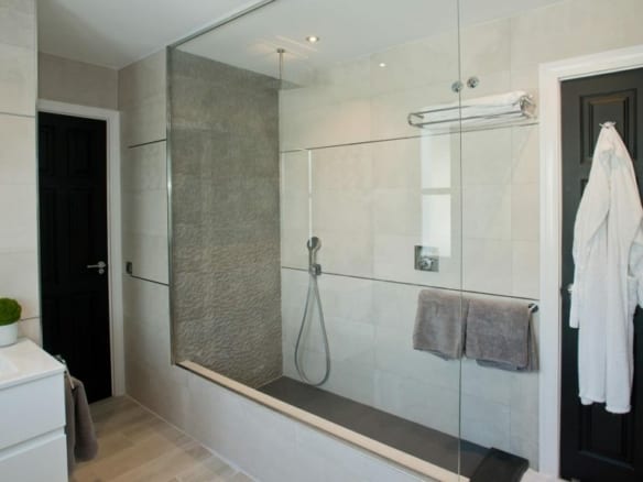Nueva Andalucia – 6 bed  Luxury Villa for Rent