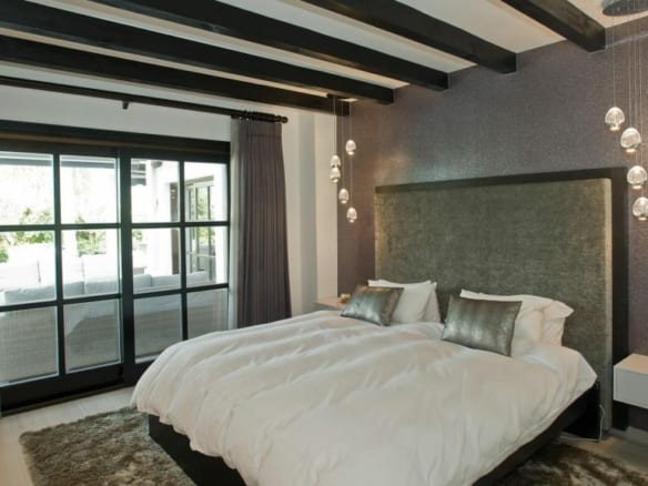 Nueva Andalucia – 6 bed  Luxury Villa for Rent