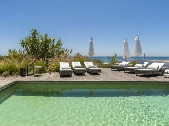 Marbella East – Modern 6bed Beach front villa