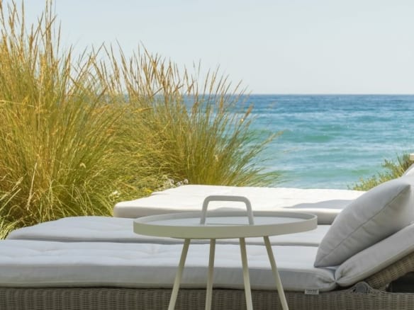 Marbella East – Modern 6bed Beach front villa