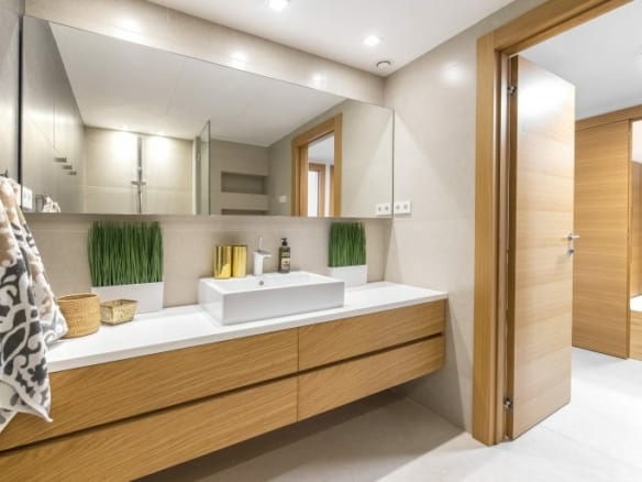 Marbella East – Modern 6bed Beach front villa