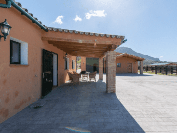 Gaucin – Finca 16ha – Permission for 25 Horses