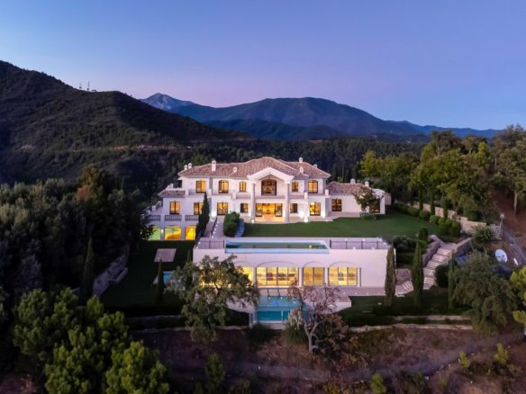 🏡 For Sale – La Zagaleta 🌟 Hilltop Mansion with Stunning Sea Views 🌊⛳🏔️