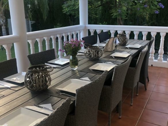 Near Puerto Banus  – 5B villa  – Good condition