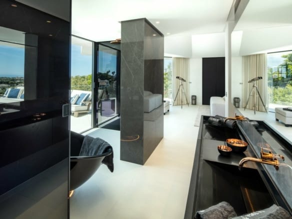 Benahavis – Luxury 5B  villa for  Rent & Sale