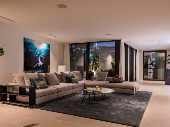 Reserved – Benahavis – 5bed Modern designer Villa